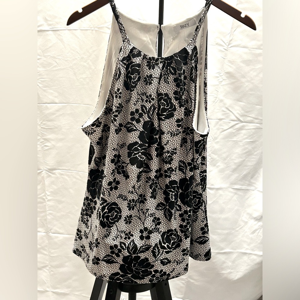 NWT, Suzy Sheir sleeveless top, size XXL